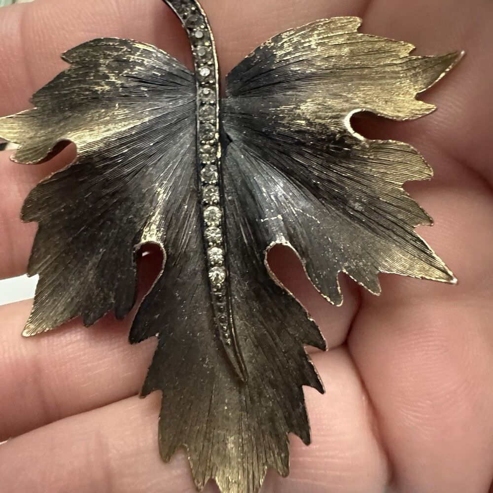 Vintage Gold Tone Leaf Brooch Rhinestone Stem Fall Autumn Pin